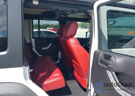 2013 Jeep Wrangler Unlimited Rubicon 10Th Anniversary from USA, damaged, VIN 1C4BJWFG9DL664377